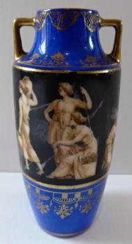 Malá porcelánová amfora Malá porcelánová amfora