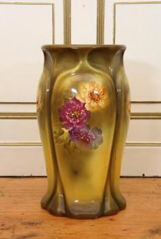 Velká secesní váza. 50 cm. Značená