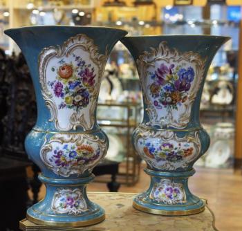 Párové porcelánové vázy